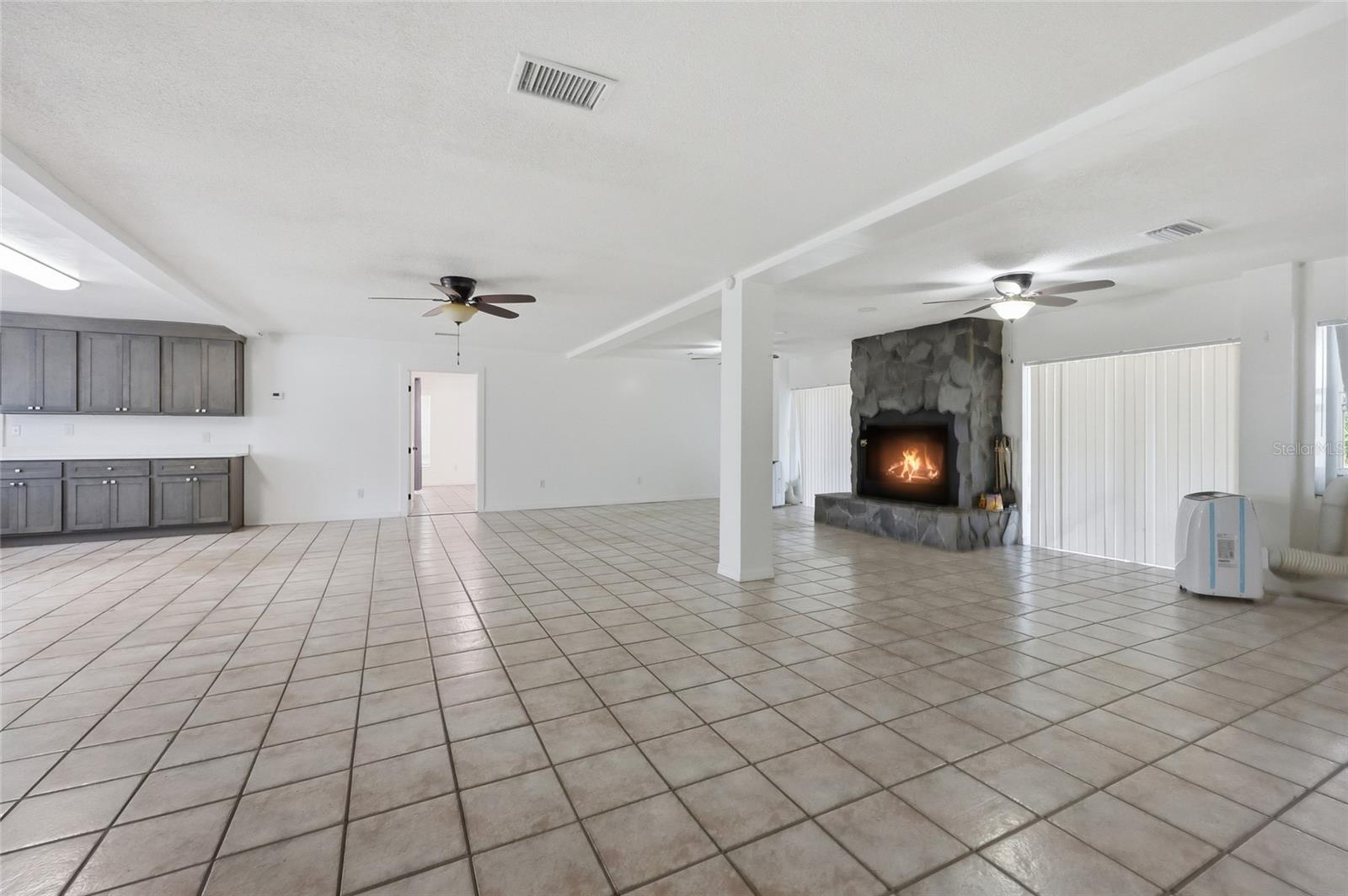 401 Se Falcon Rd Property Photo 57