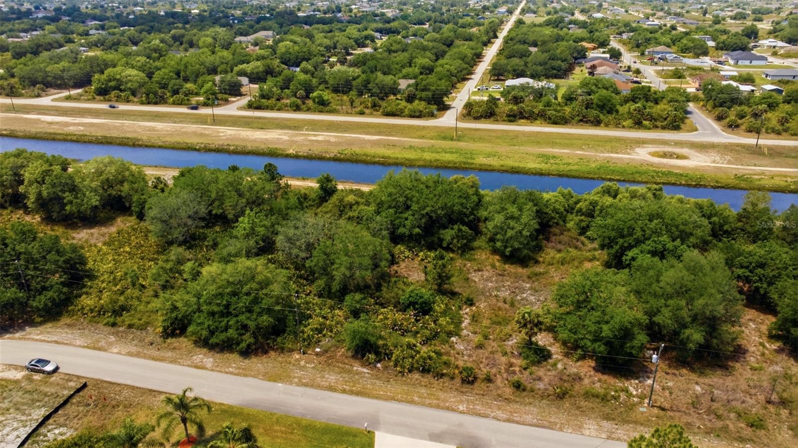 1909 Westboro Loop Property Photo 4