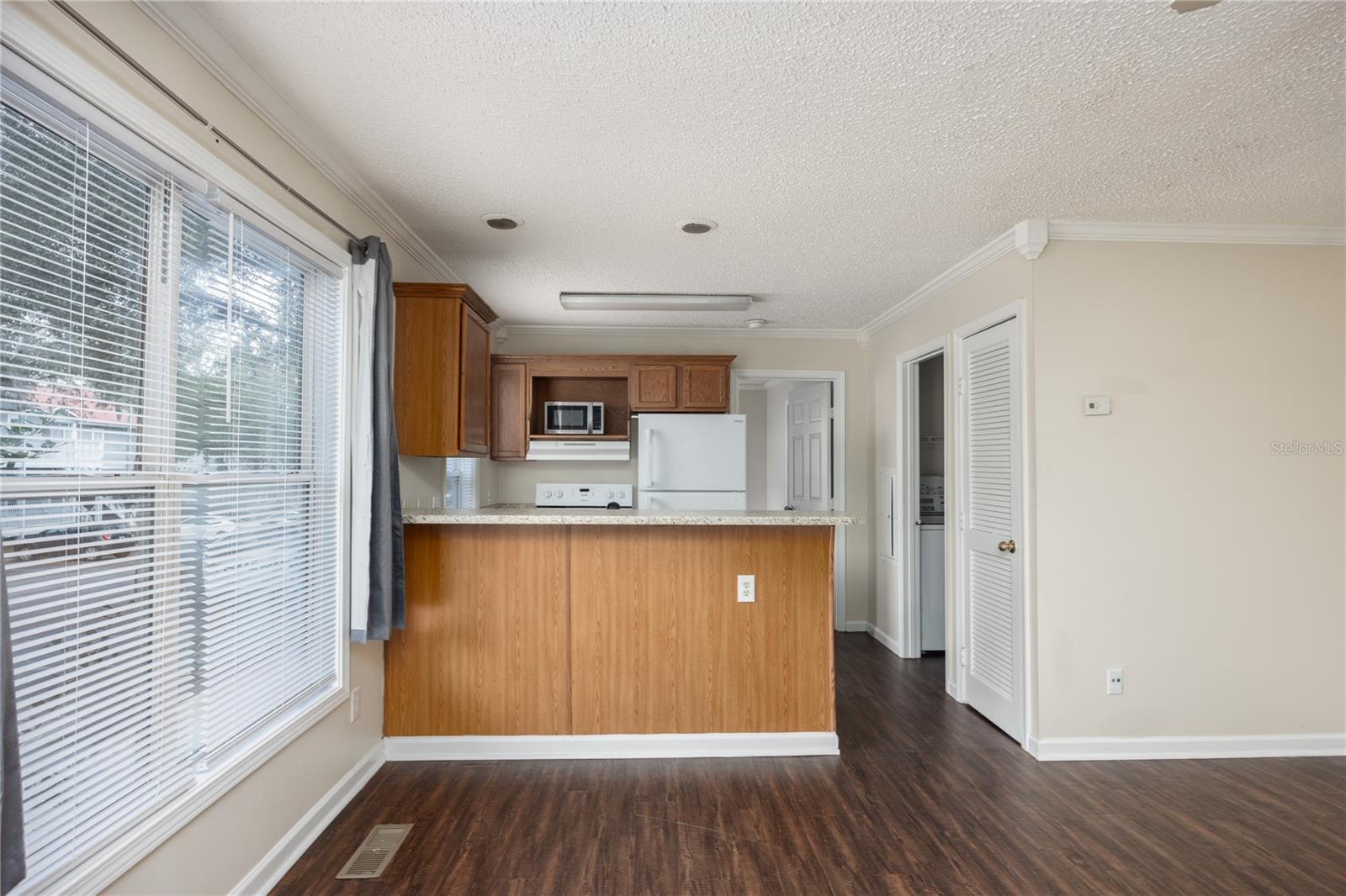 2905 Sw Archer Rd #s4024 Property Photo 7