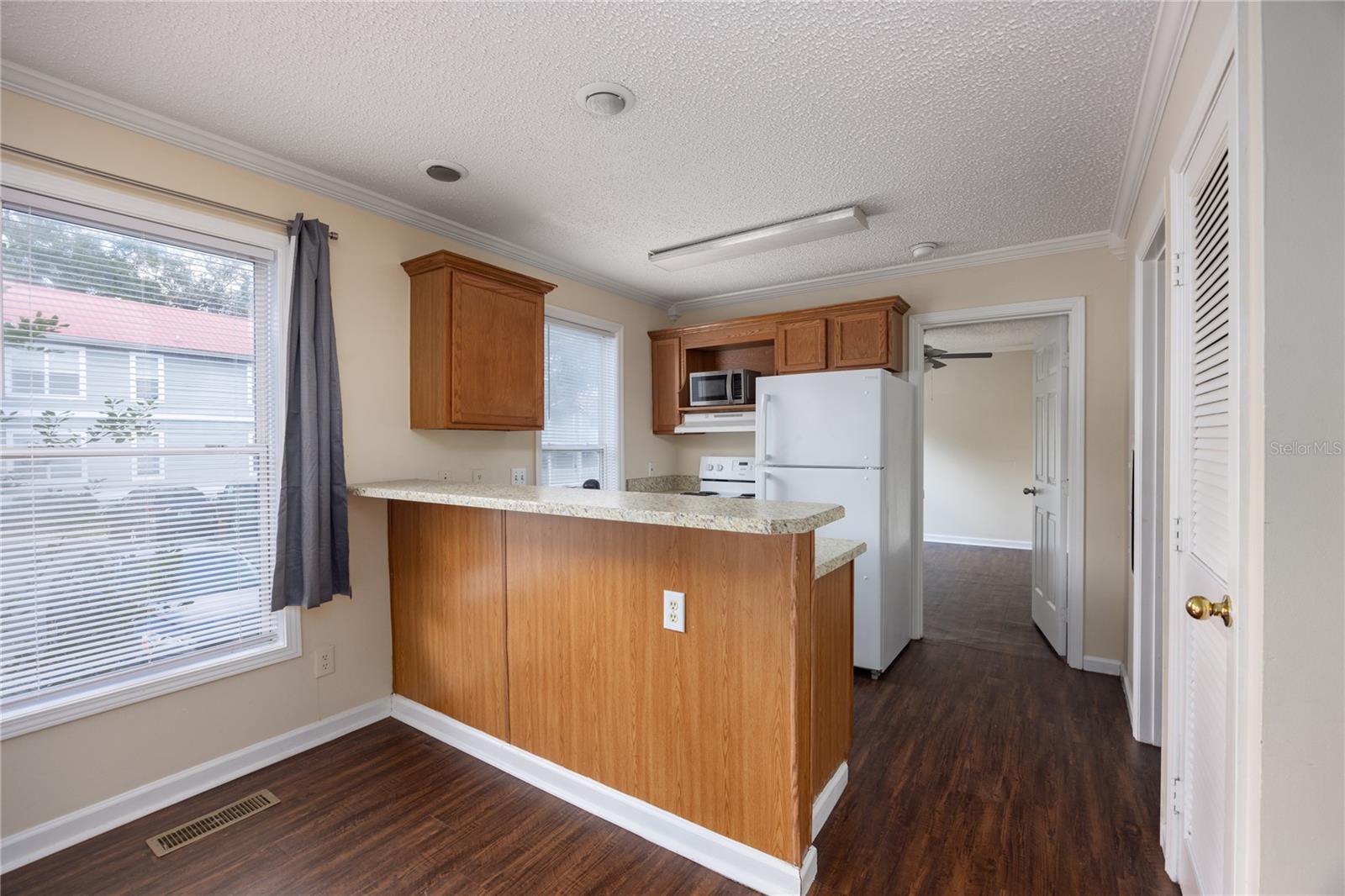 2905 Sw Archer Rd #s4024 Property Photo 8