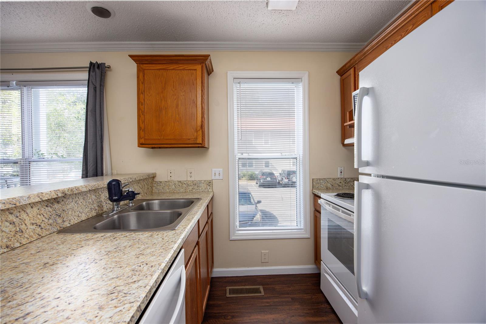 2905 Sw Archer Rd #s4024 Property Photo 10