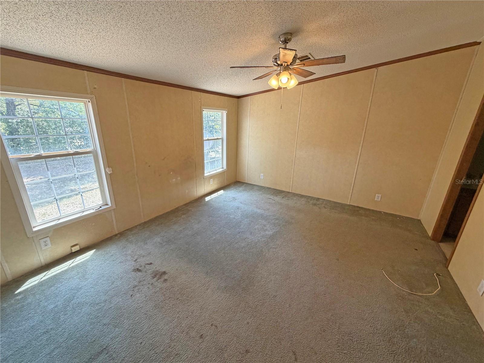 120 Peach Property Photo 11