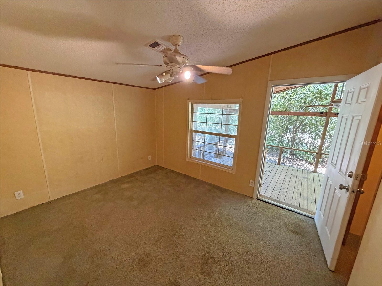 120 Peach Property Photo 19