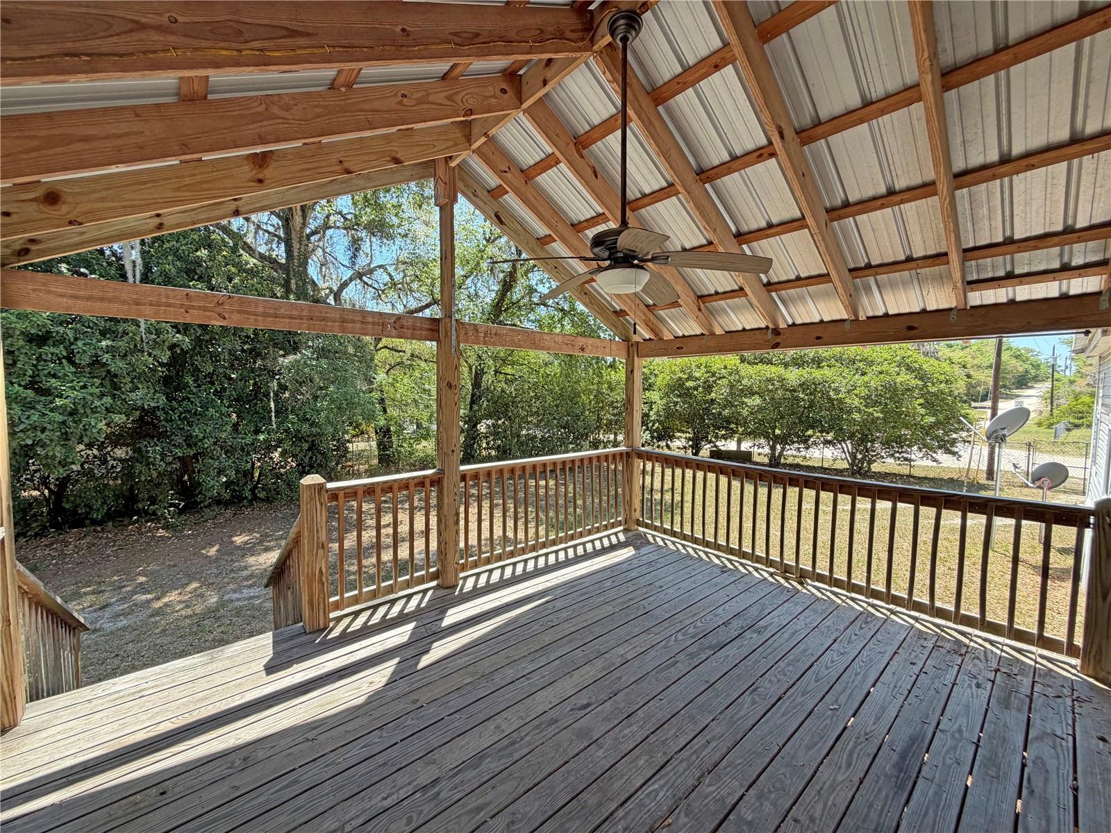 120 Peach Property Photo 27