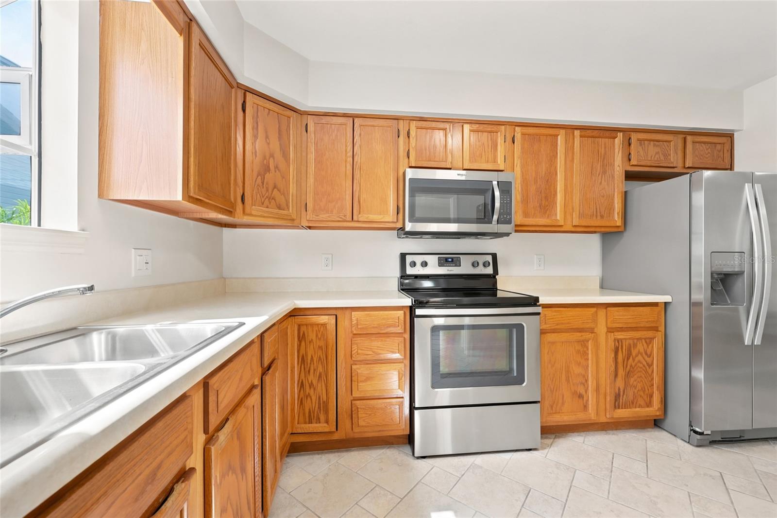 10530 Nw 36th Ln Property Photo 16