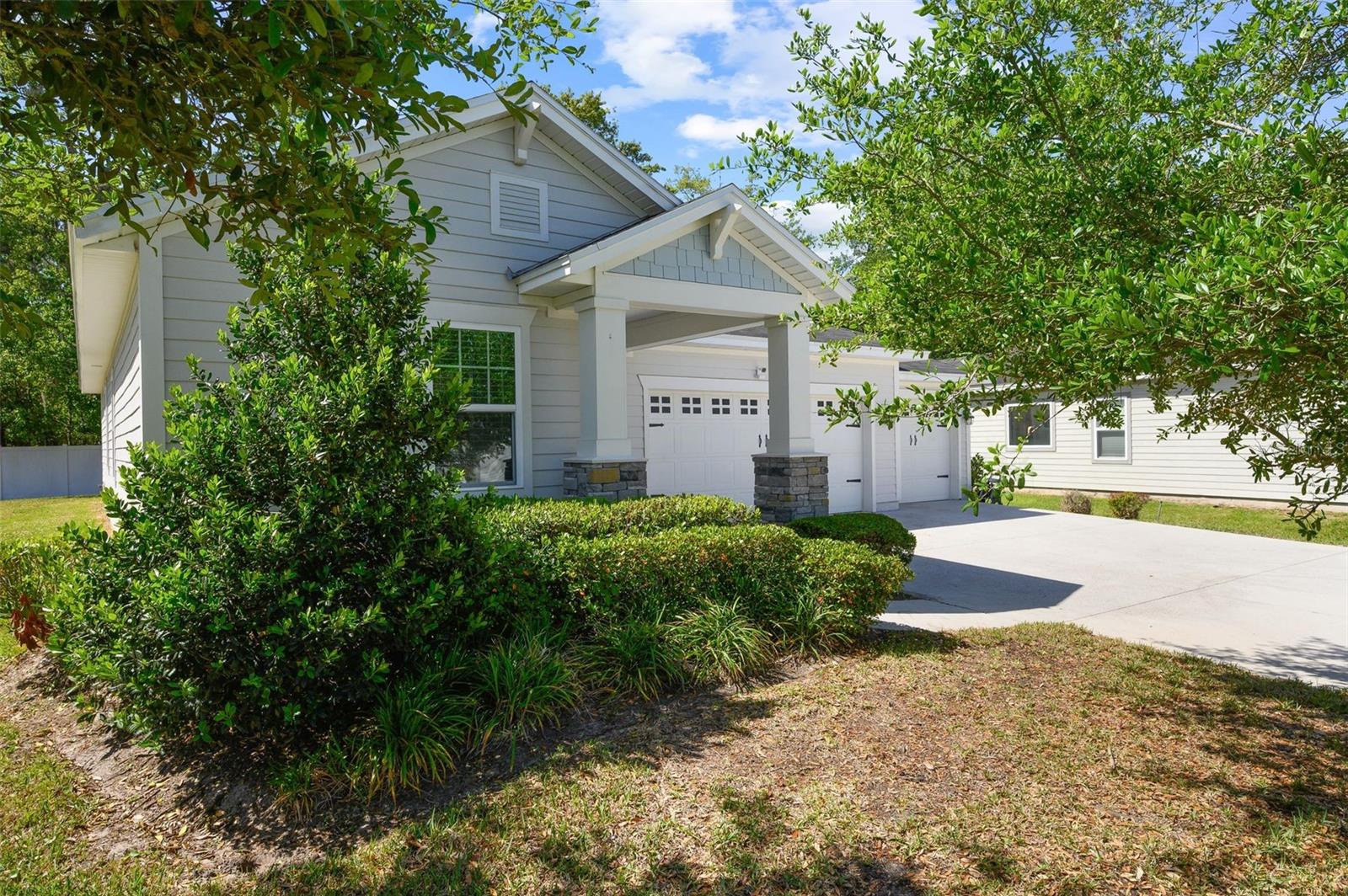 11973 Bridgehampton Rd Property Photo 3