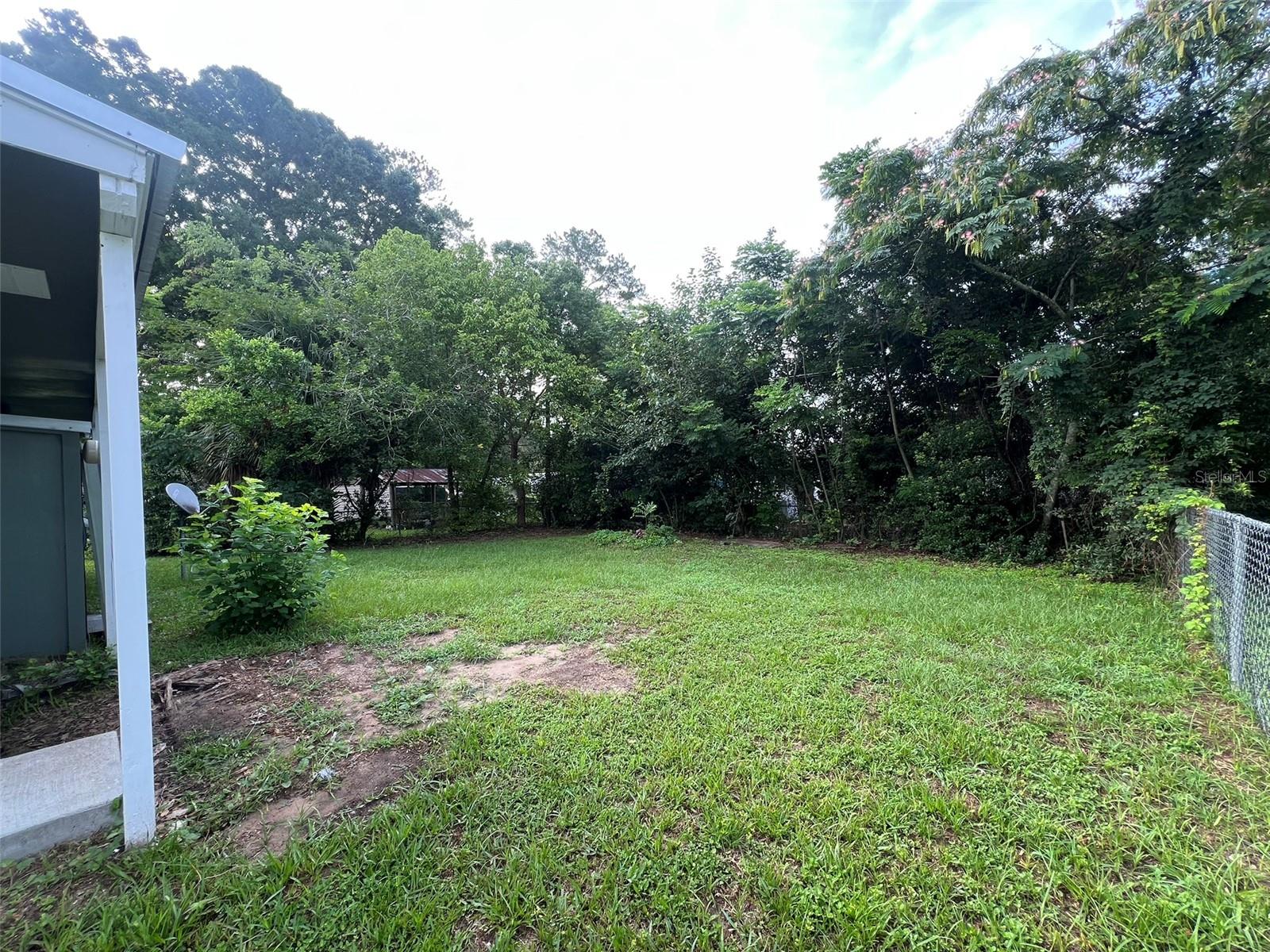 13711 Nw 158th Pl Property Photo 15