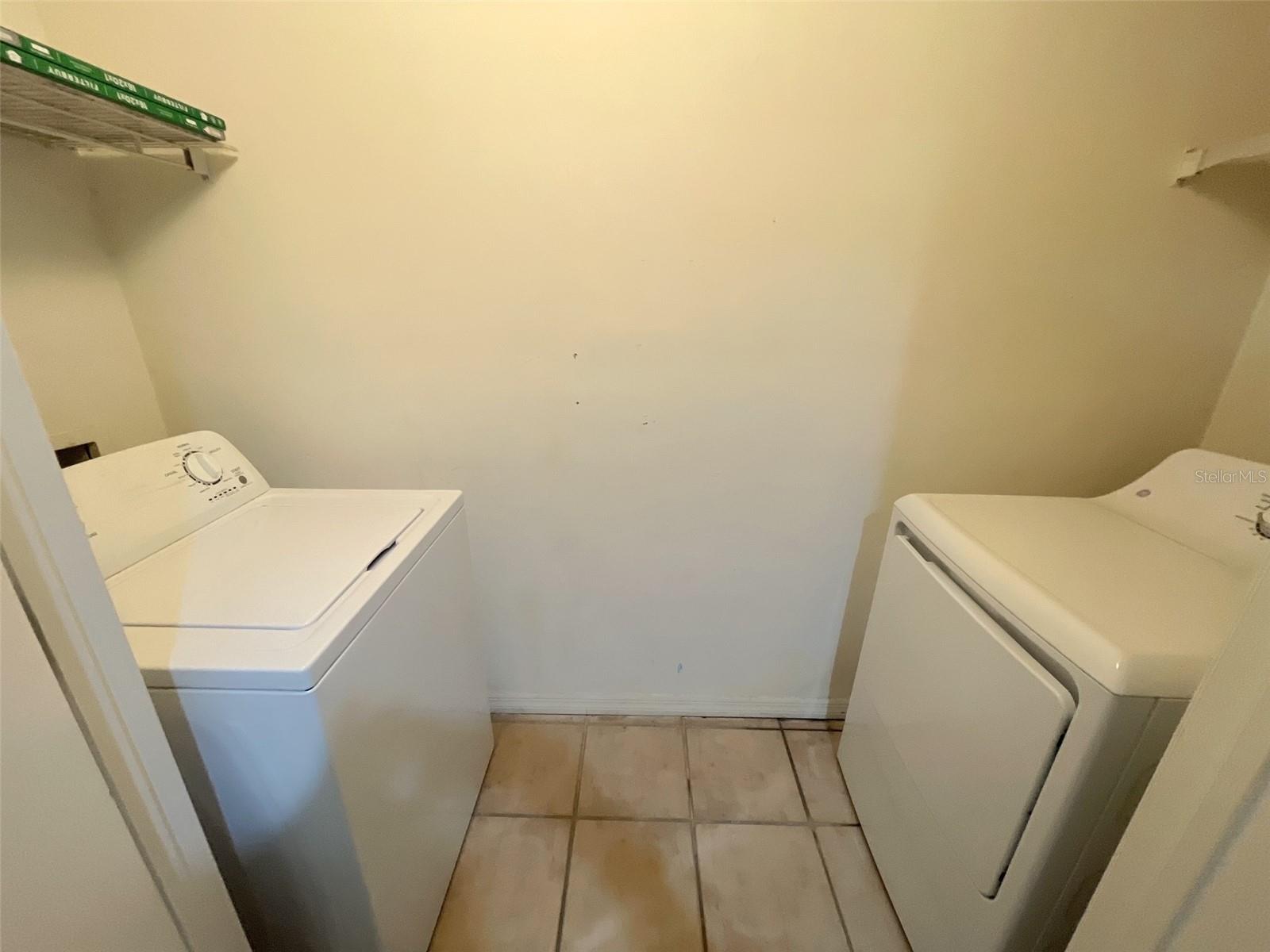 4700 Sw Archer Rd #d30 Property Photo 16