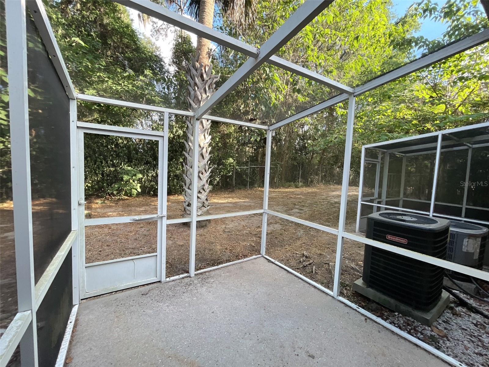 4700 Sw Archer Rd #d30 Property Photo 21