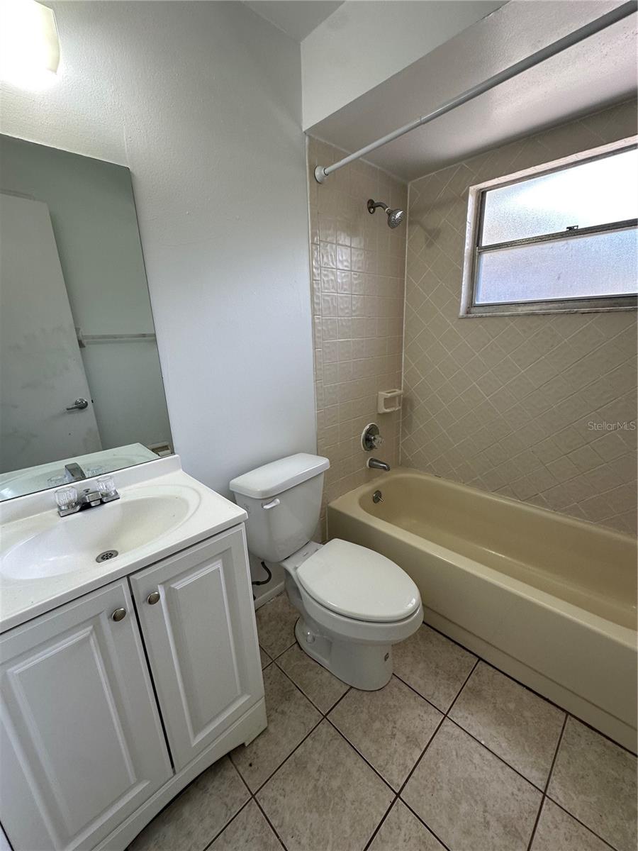 4401 Nw 20th Dr Property Photo 21
