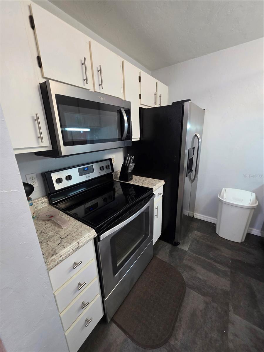 4000 Sw 23rd St #6-305 Property Photo 2