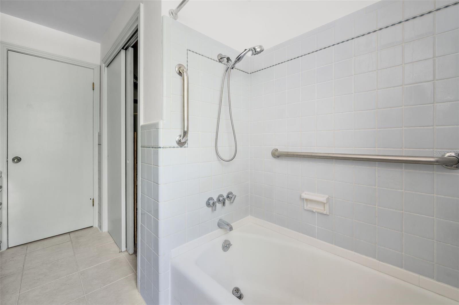 3716 Sw 6th Pl Property Photo 26