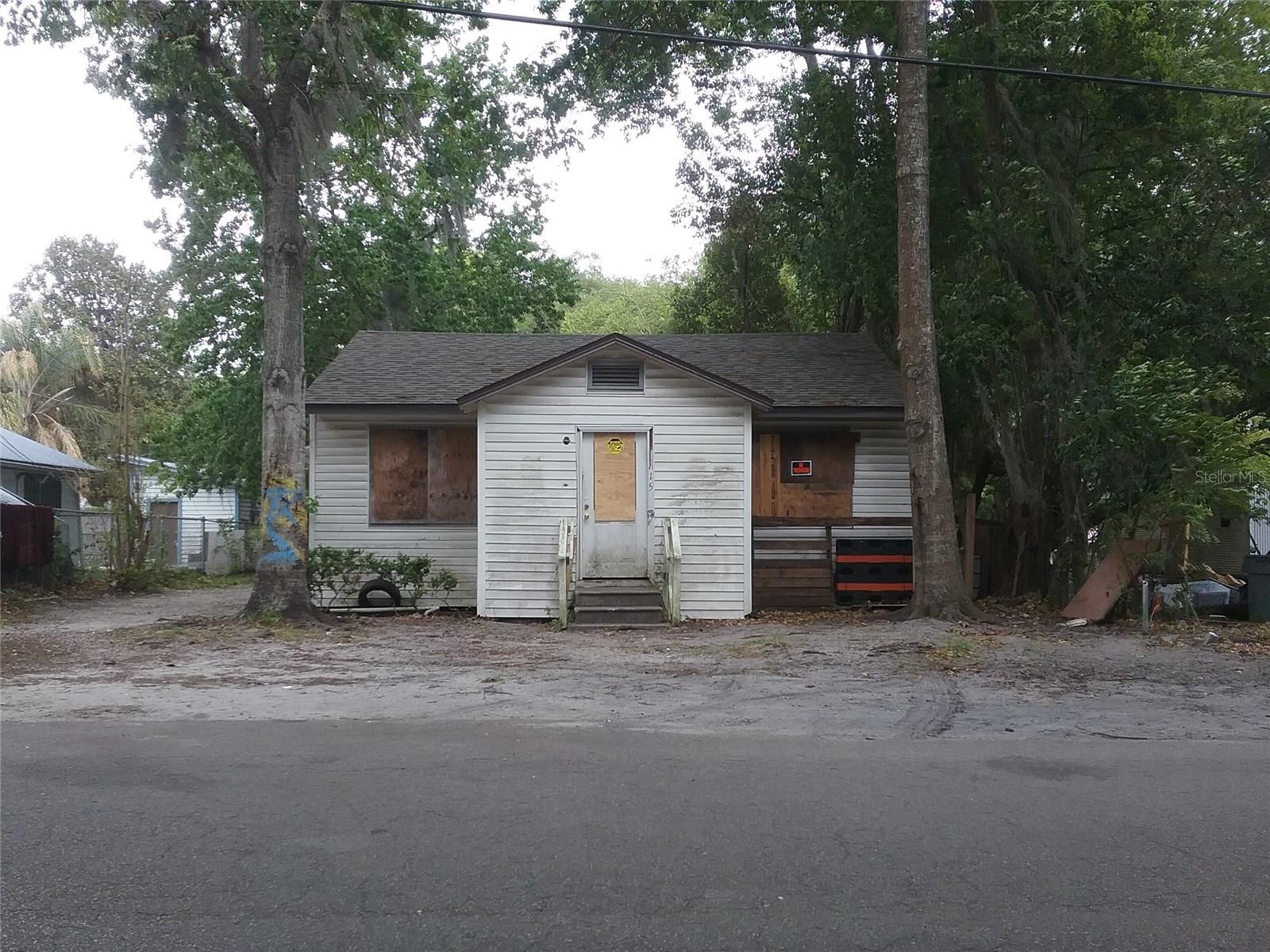 1815 NE 16TH WAY