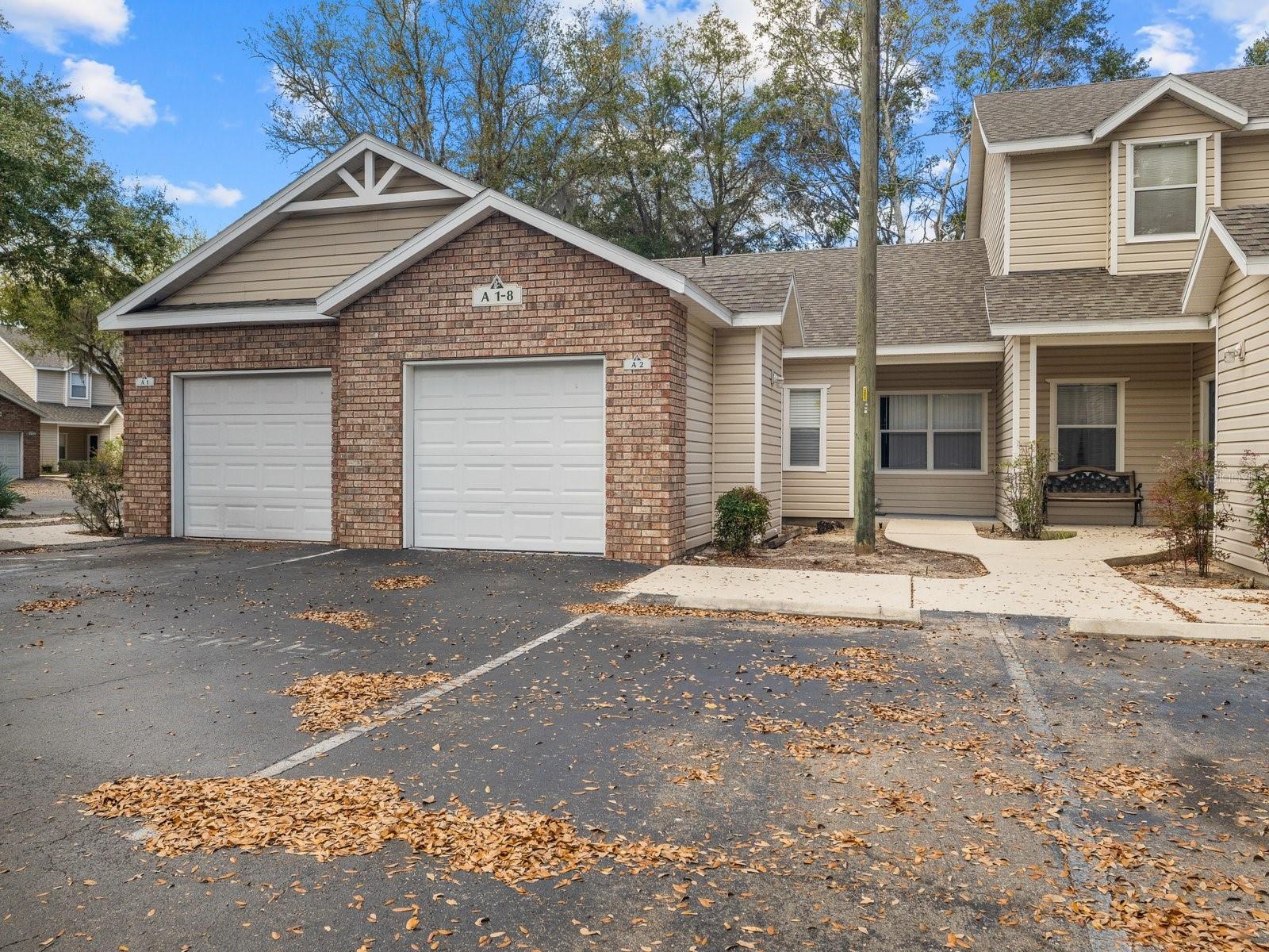 4700 Sw Archer Rd #2 Property Photo 1