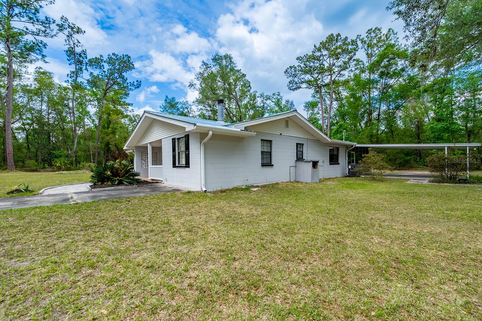 1753 Se Highway 349 Property Photo 5