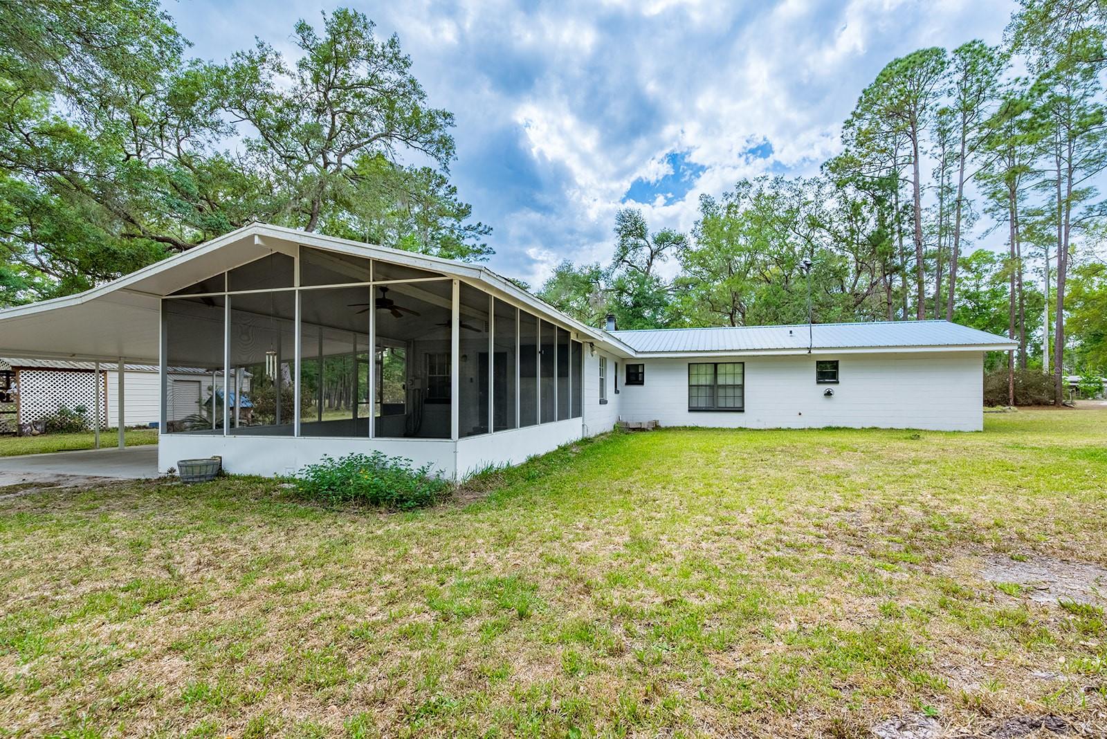 1753 Se Highway 349 Property Photo 38