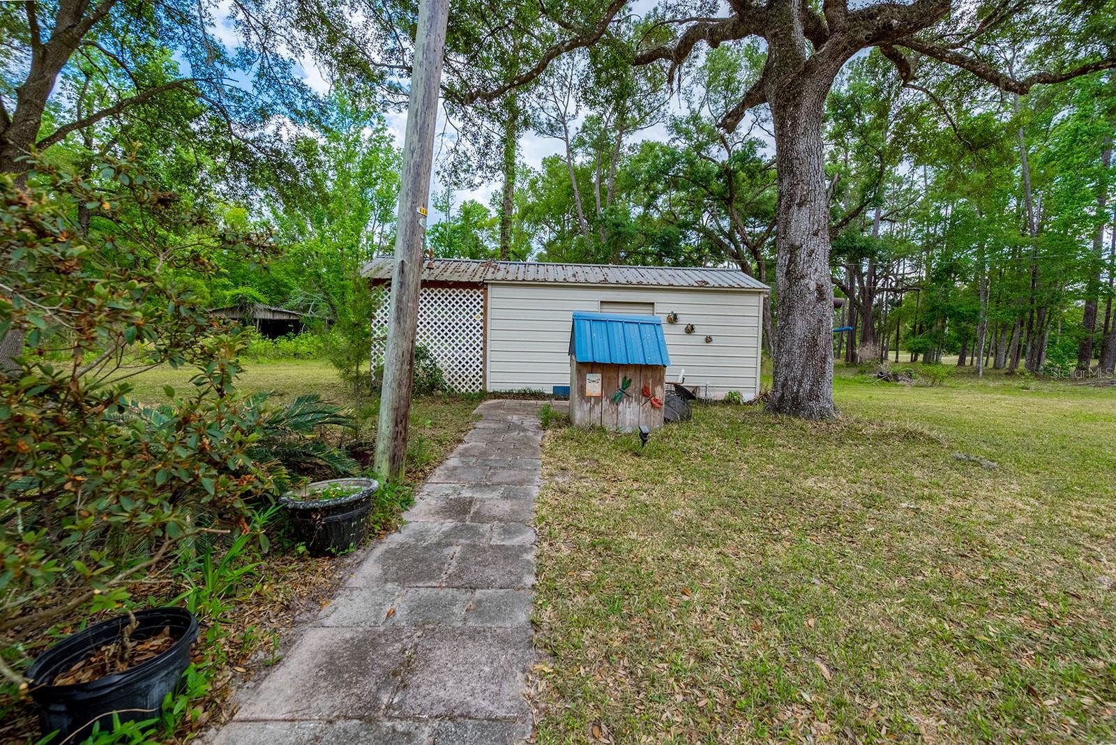 1753 Se Highway 349 Property Photo 41