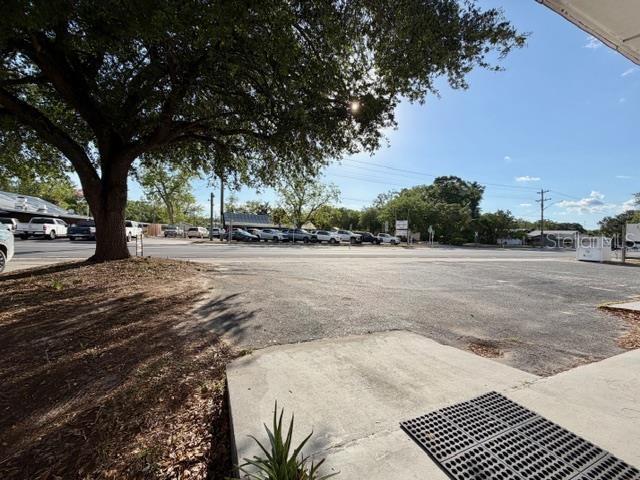 1180 S Main St Property Photo 8
