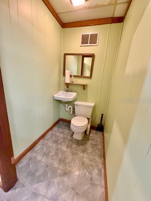 1180 S Main St Property Photo 20