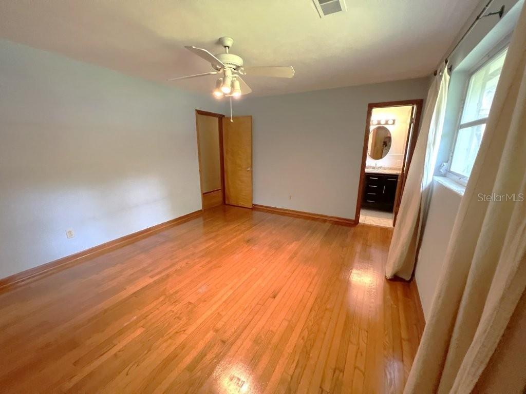 106 Sw 38th St Property Photo 17