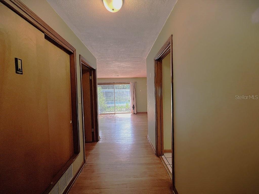 106 Sw 38th St Property Photo 23