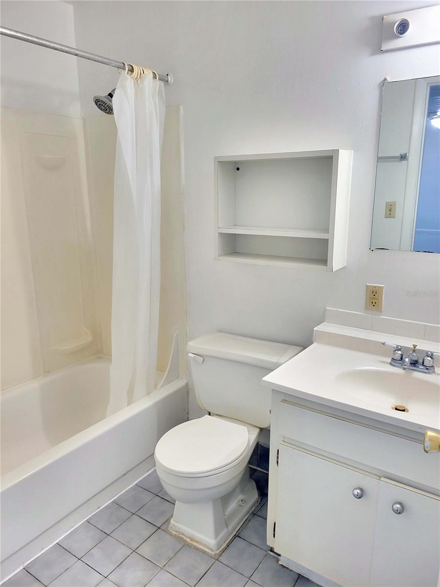 914 Sw 8th Ave #26 Property Photo 2