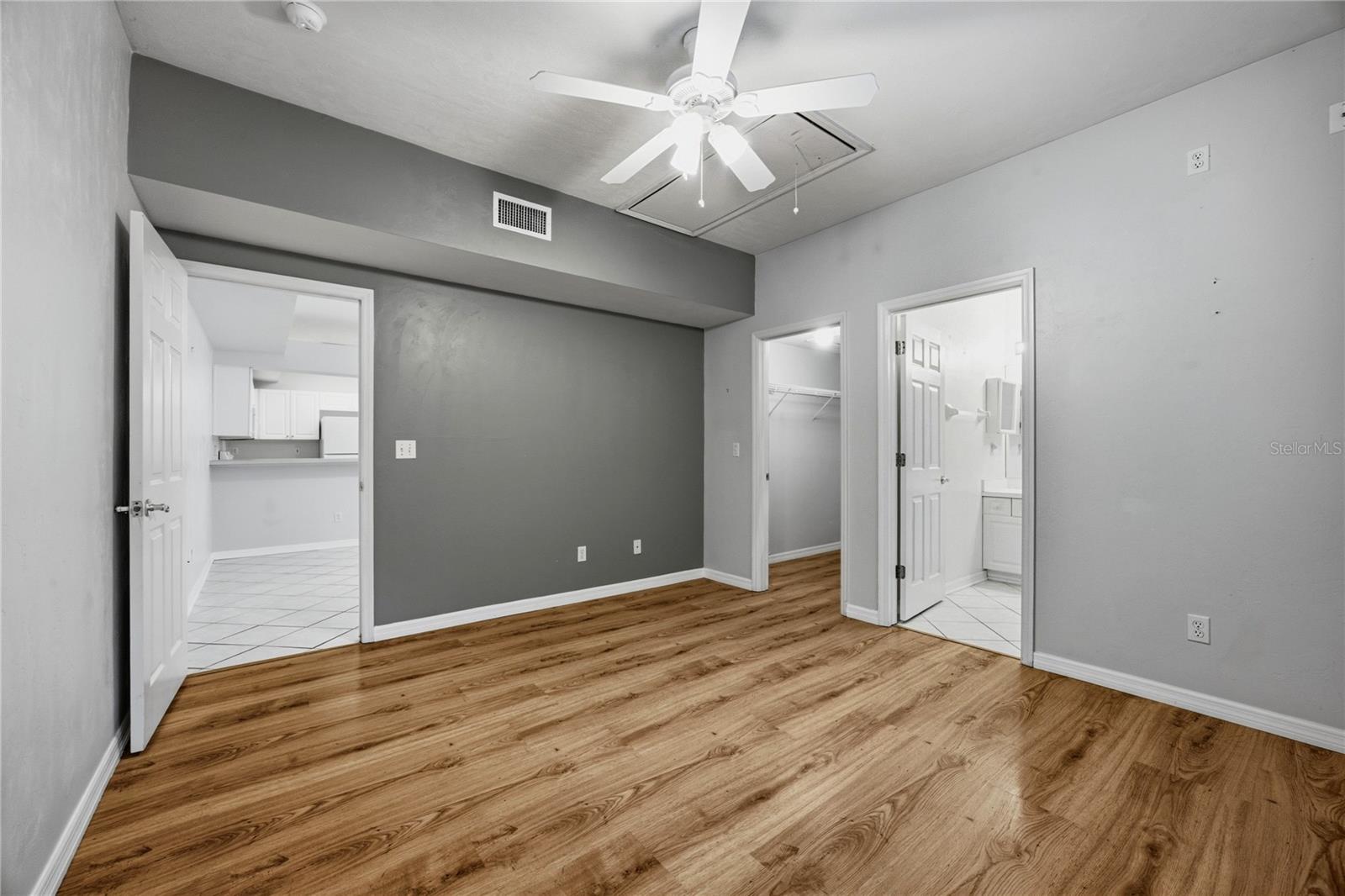 350 Nw 50 Blvd #350 Property Photo 17