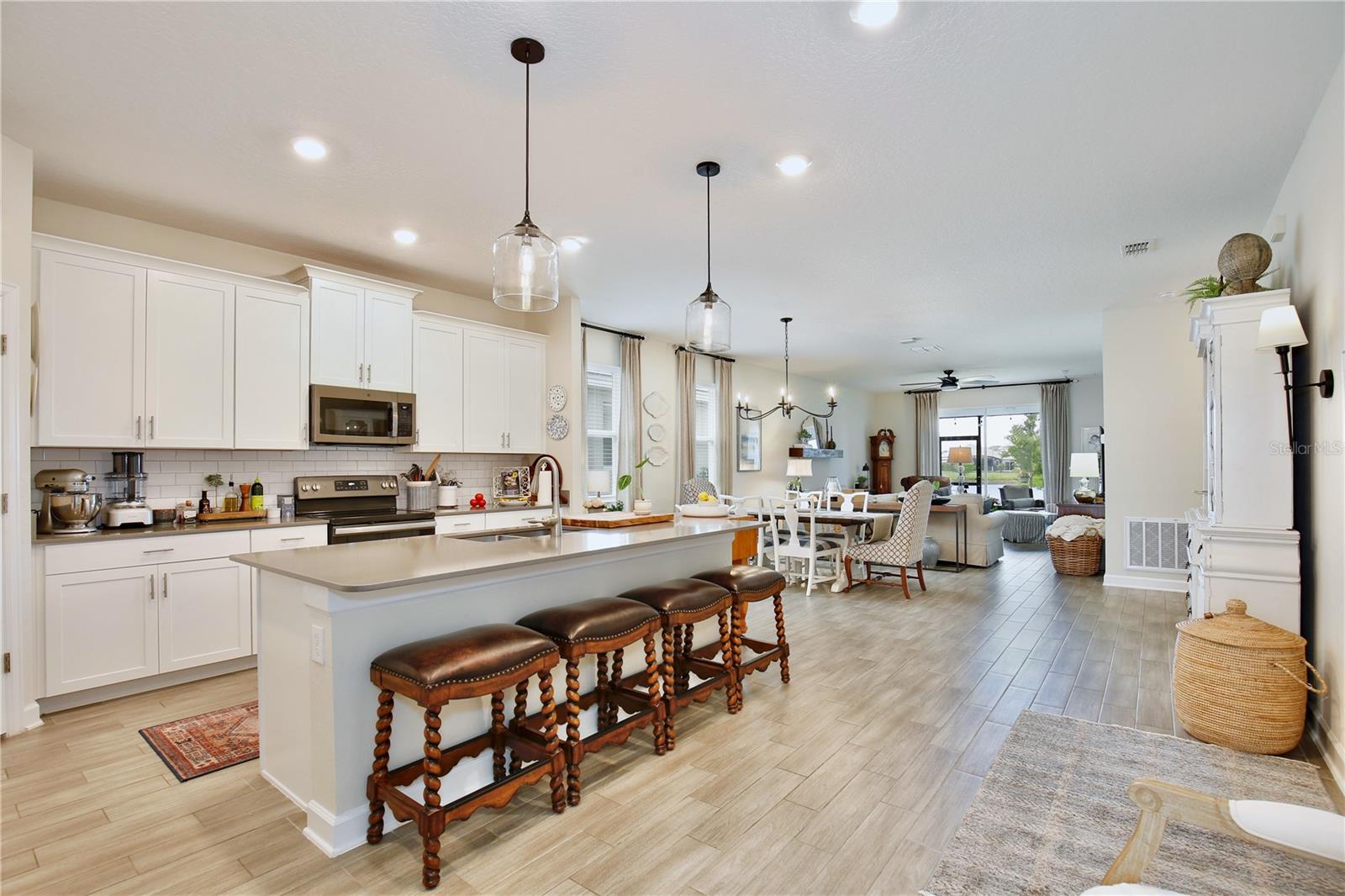 11341 Satire St Property Photo 12