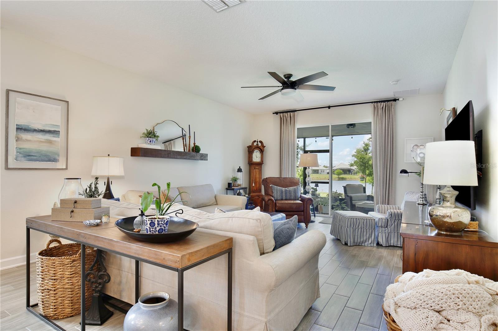 11341 Satire St Property Photo 20