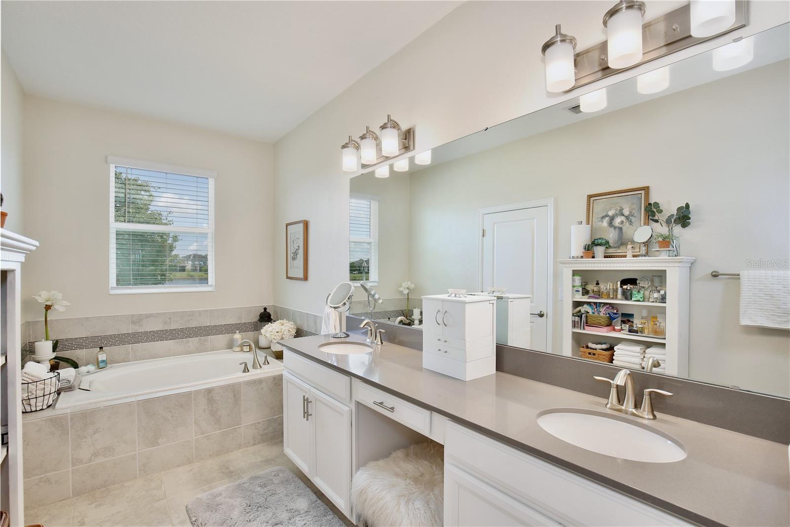 11341 Satire St Property Photo 25