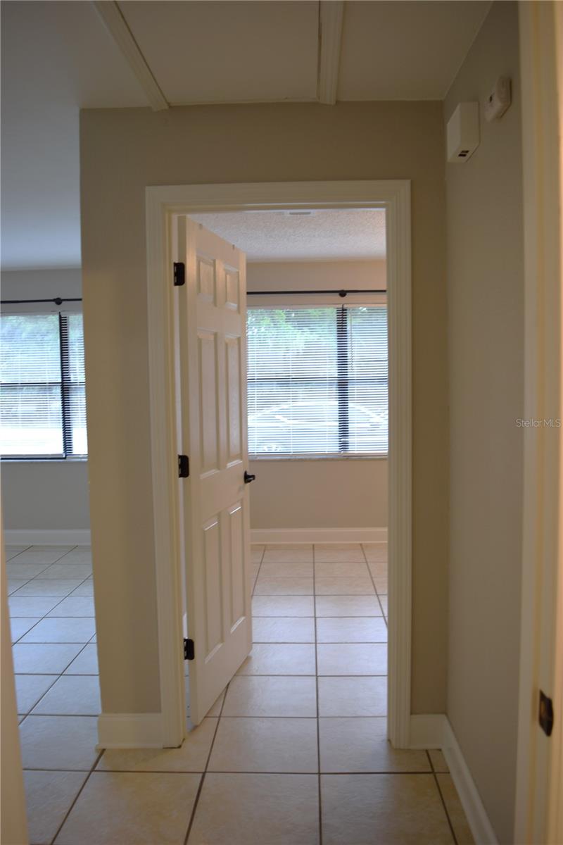 7423 Sw 42nd Pl Property Photo 13