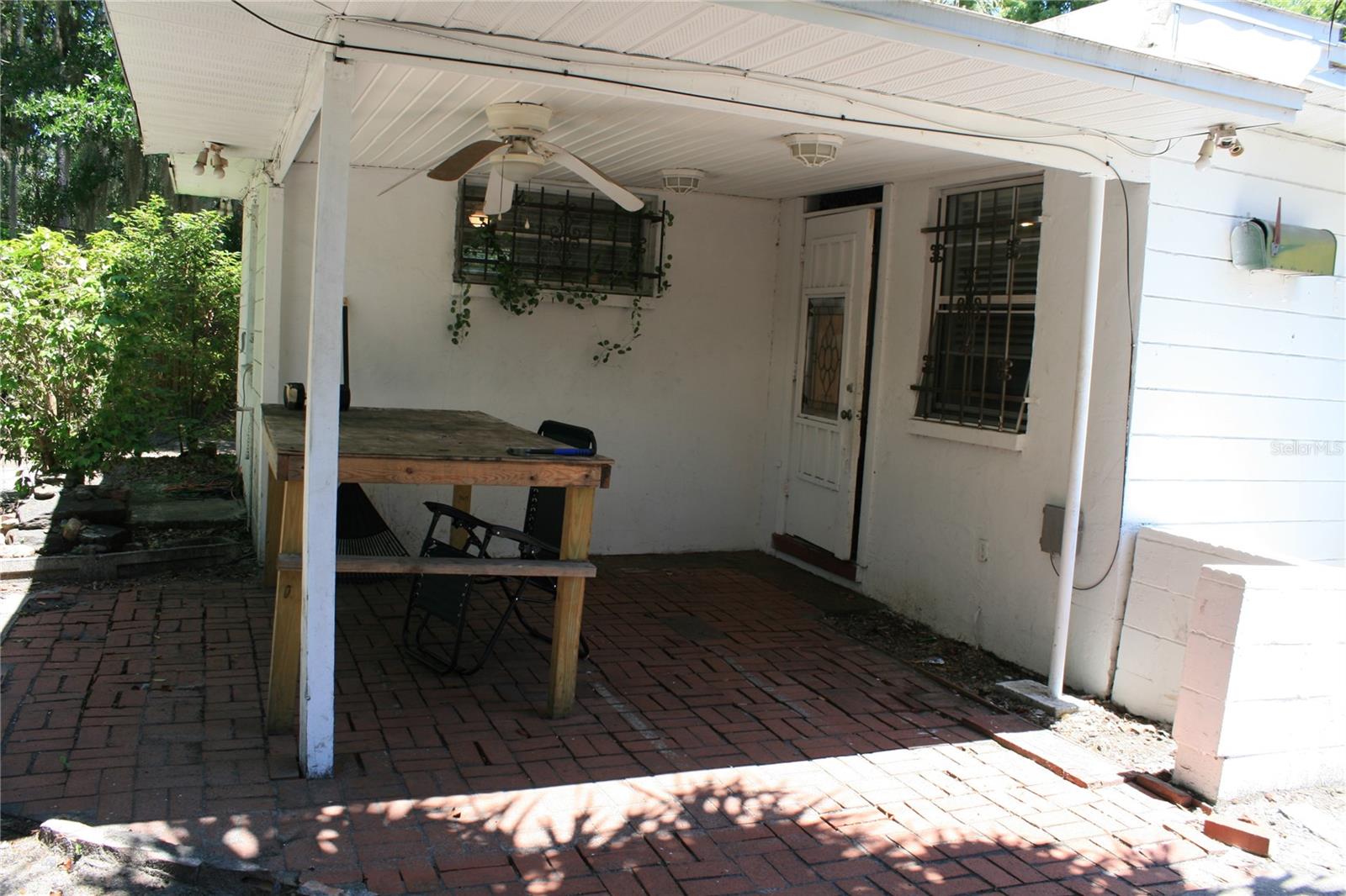 1822 Nw 6th Ave Property Photo 5