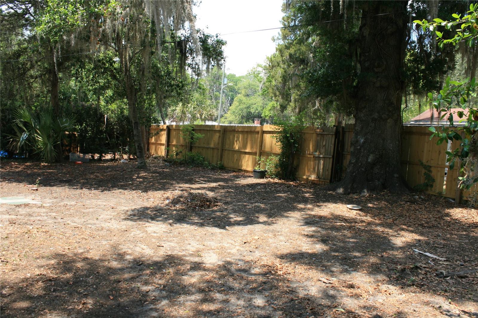 1822 Nw 6th Ave Property Photo 9