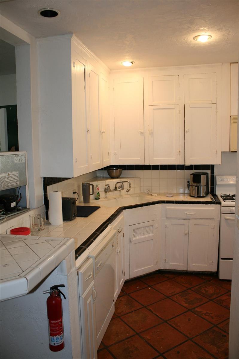 1822 Nw 6th Ave Property Photo 16