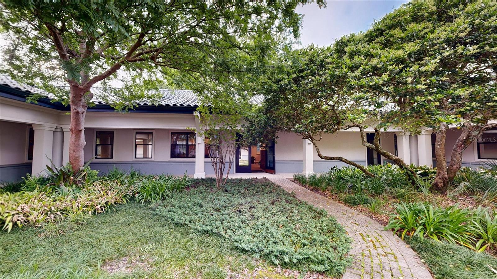 4500 Nw 27th Ave #b-2 Property Photo 1