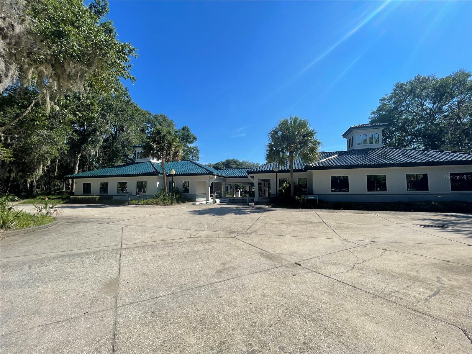 4500 Nw 27th Ave #b-2 Property Photo 2