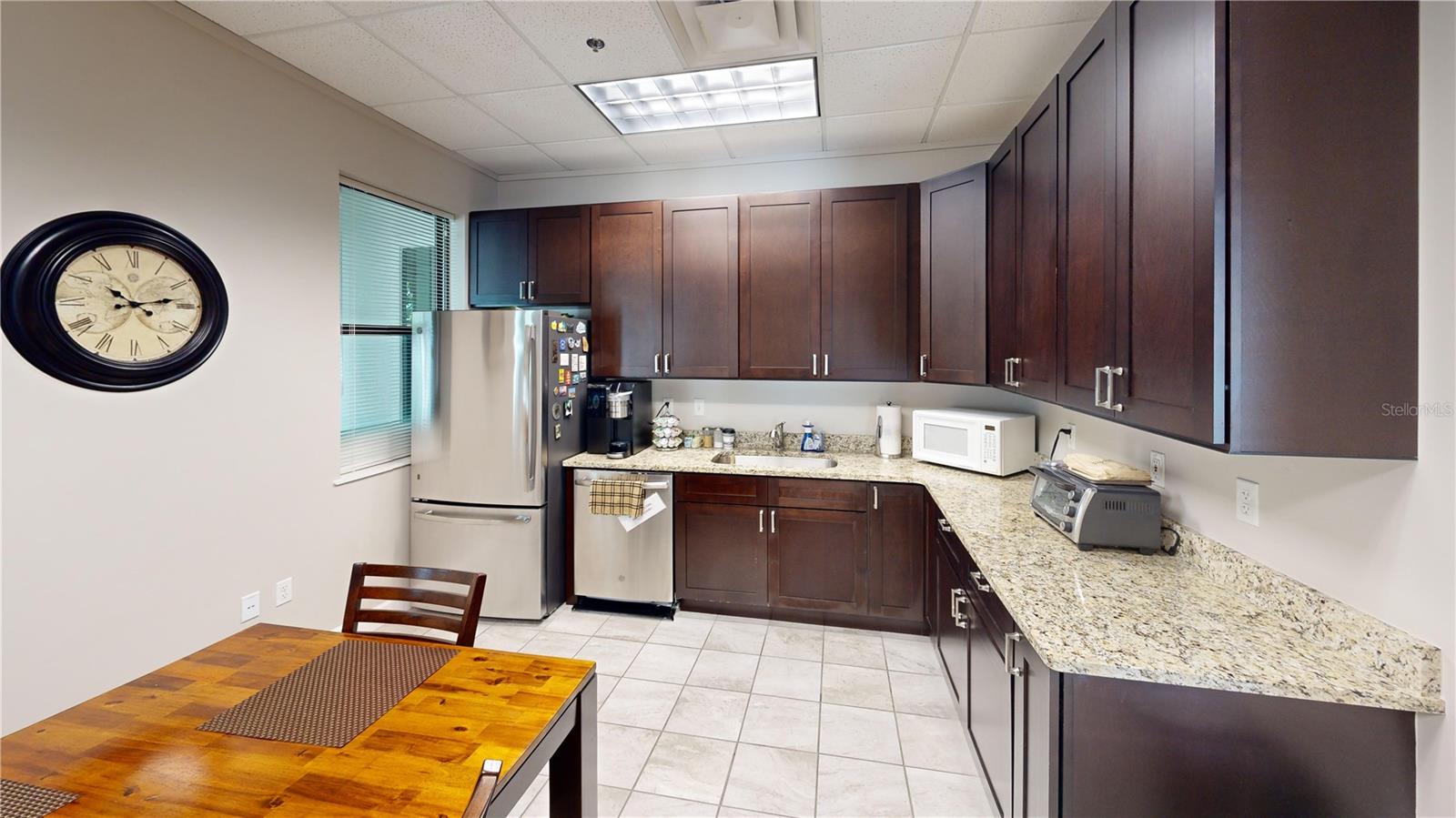 4500 Nw 27th Ave #b-2 Property Photo 35
