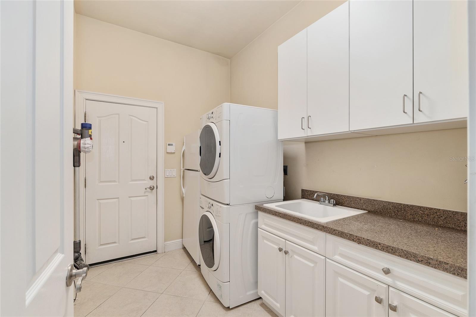 1446 Sw 87th St Property Photo 56
