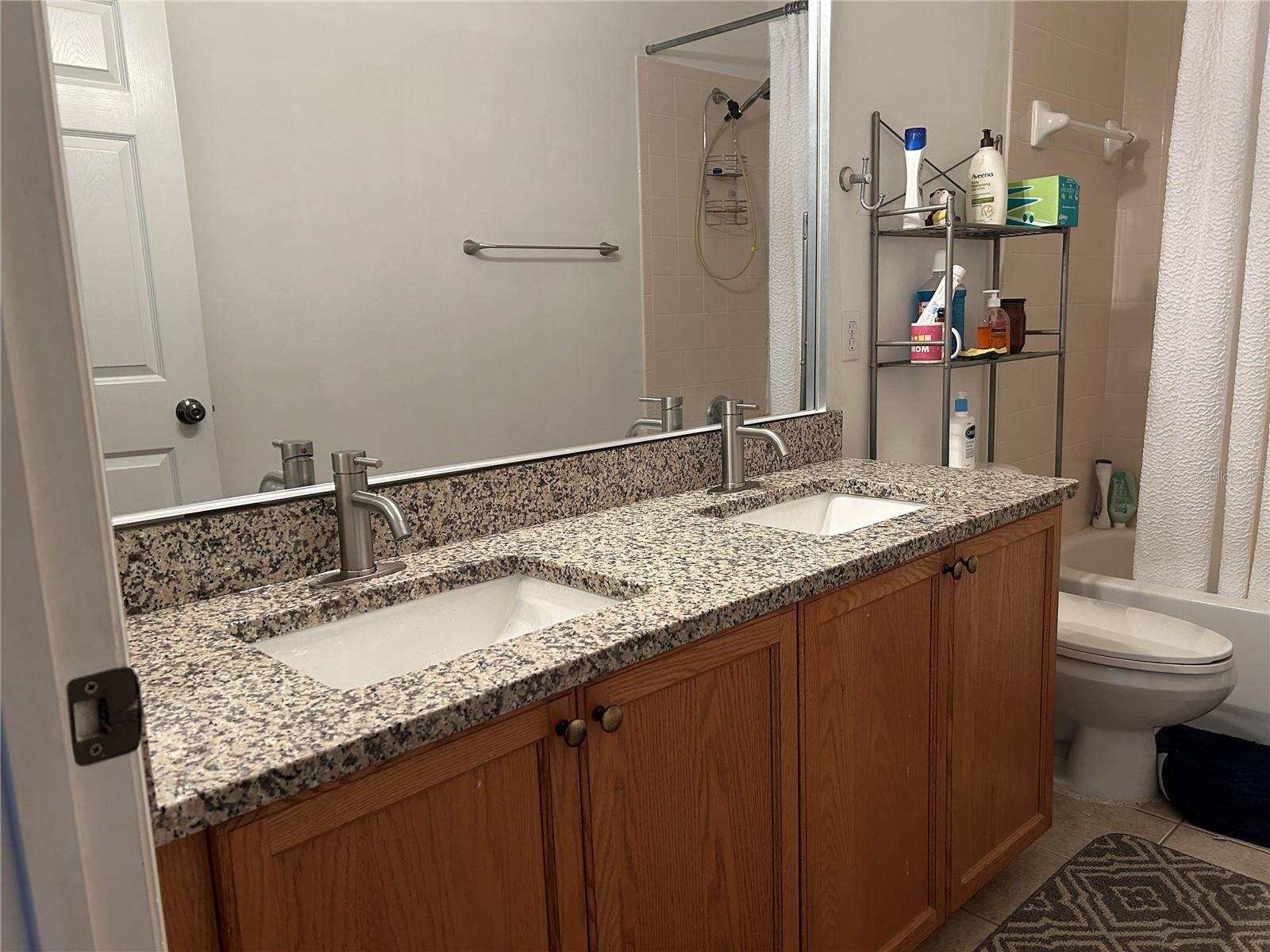 2549 Twain Dr Property Photo 17