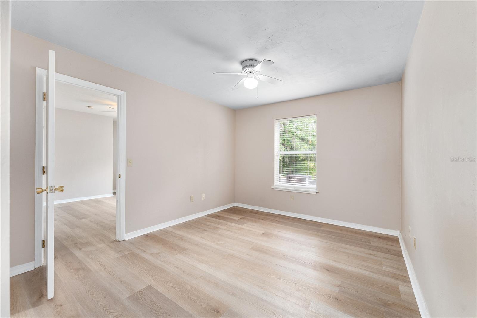 2360 Sw Archer Rd #607 Property Photo 12