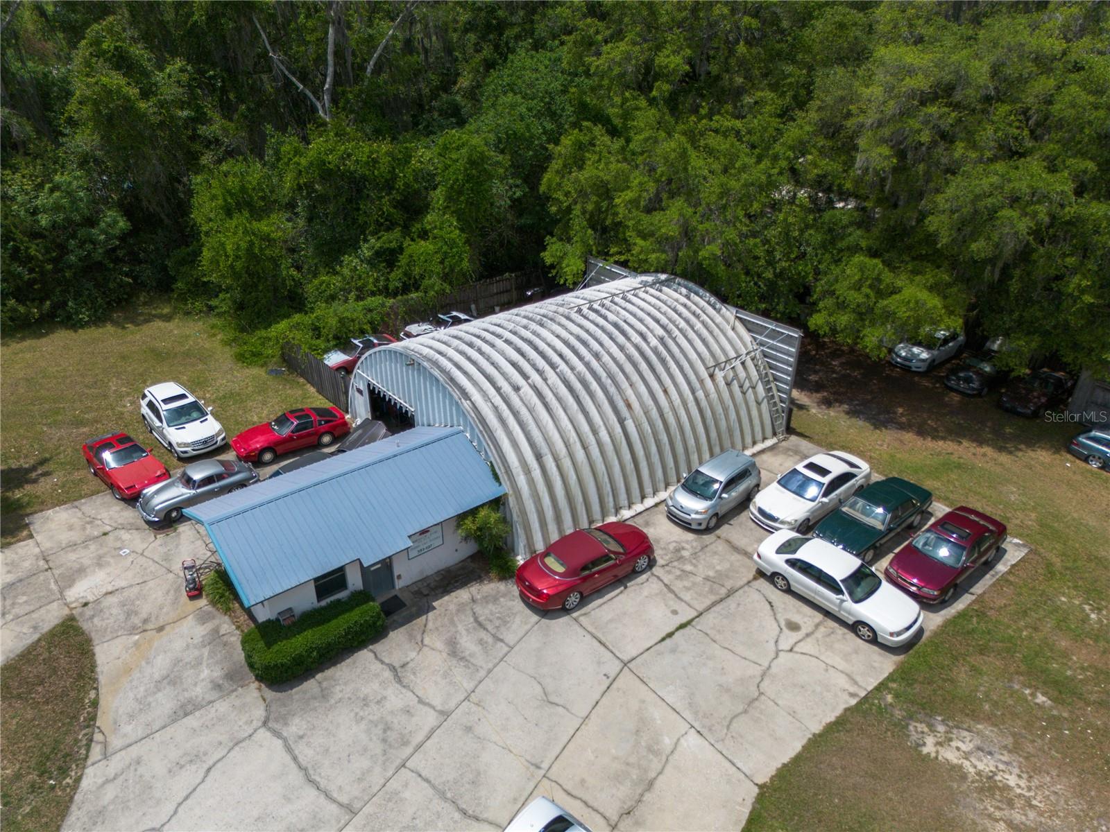 3700 N Us Highway 441 Property Photo 1