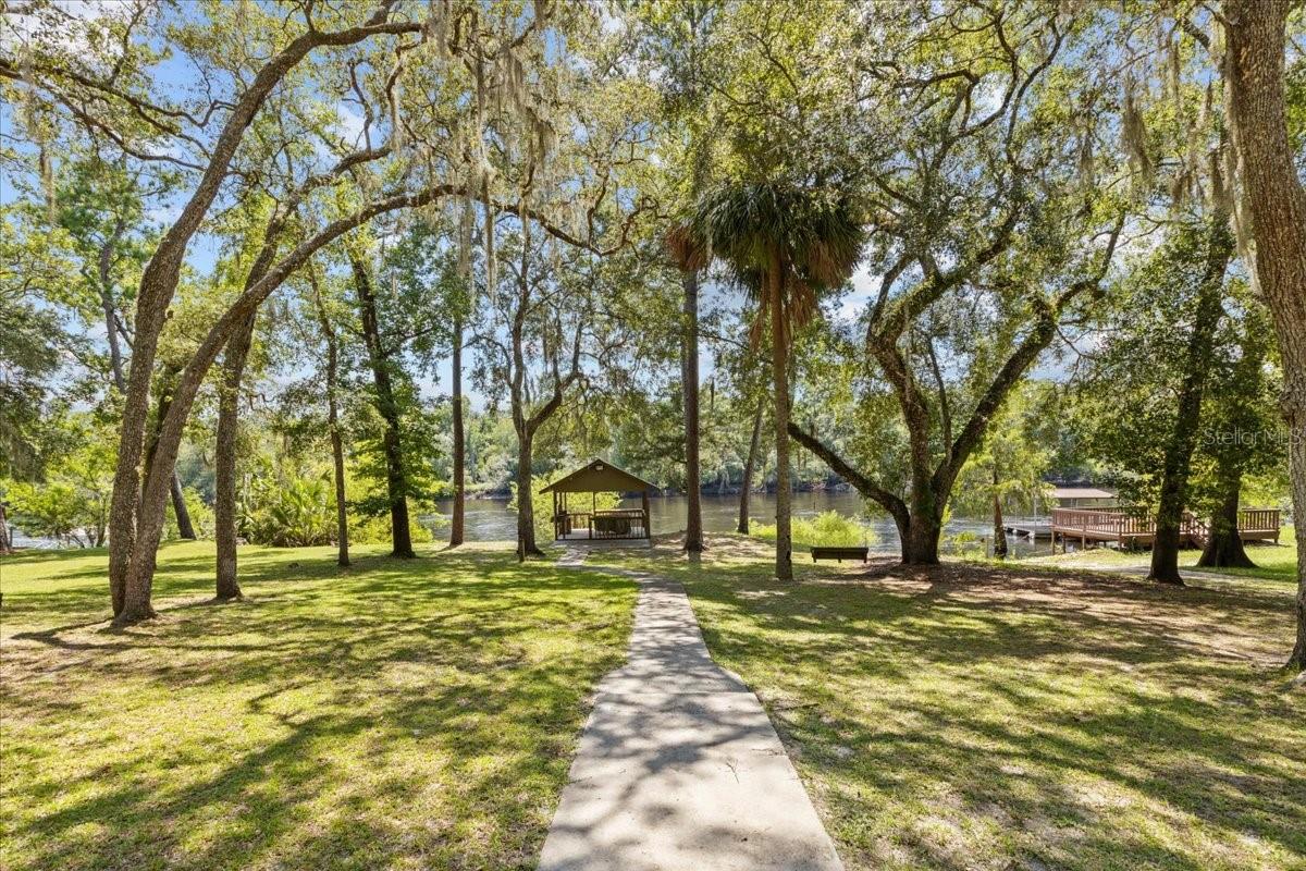 9859 Nw 38th Ter Property Photo 12