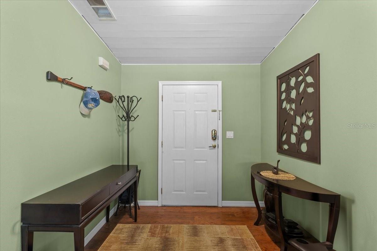 9859 Nw 38th Ter Property Photo 17