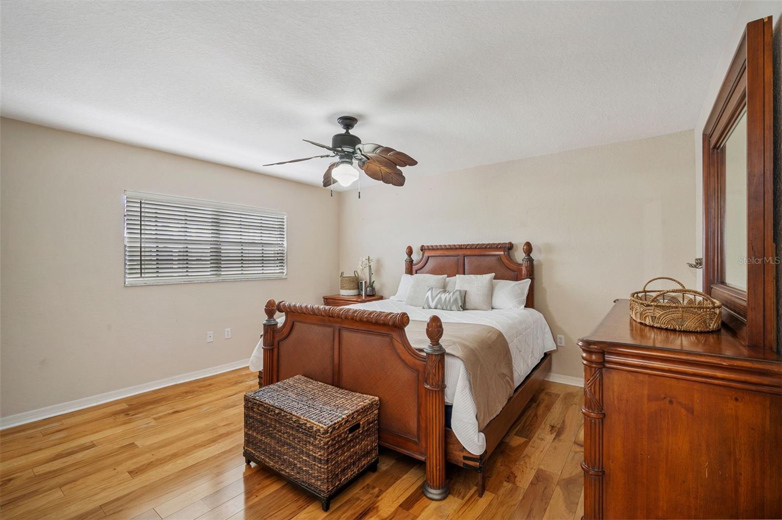 6100 Gulfport Blvd S #402 Property Photo 11