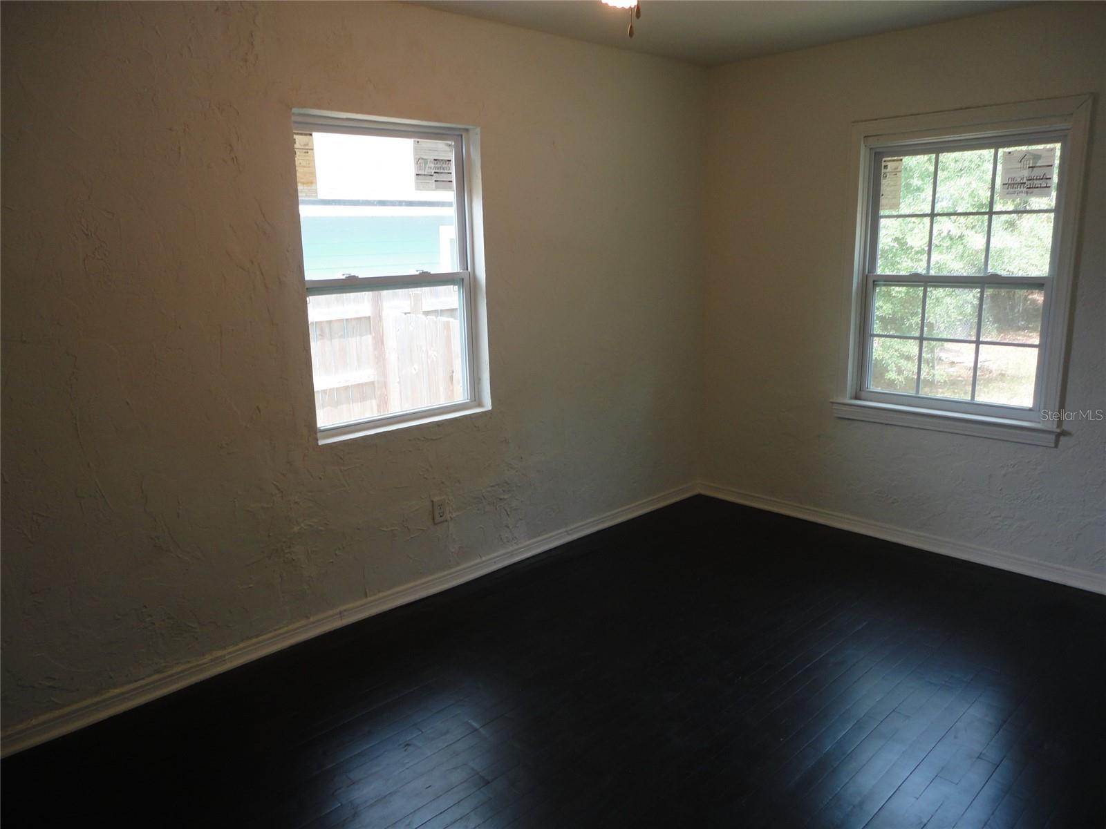 1334 Ne 1st Ave Property Photo 11