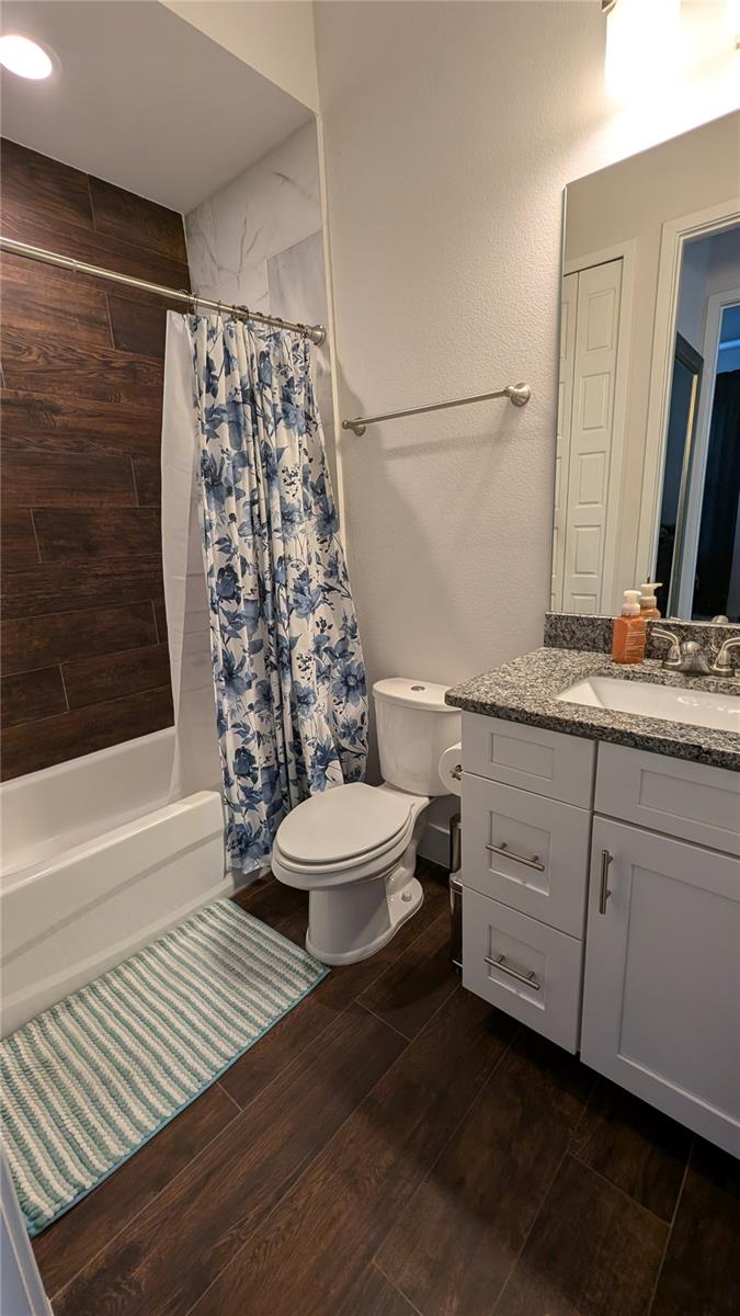 7476 Sw 66th Ln Property Photo 11