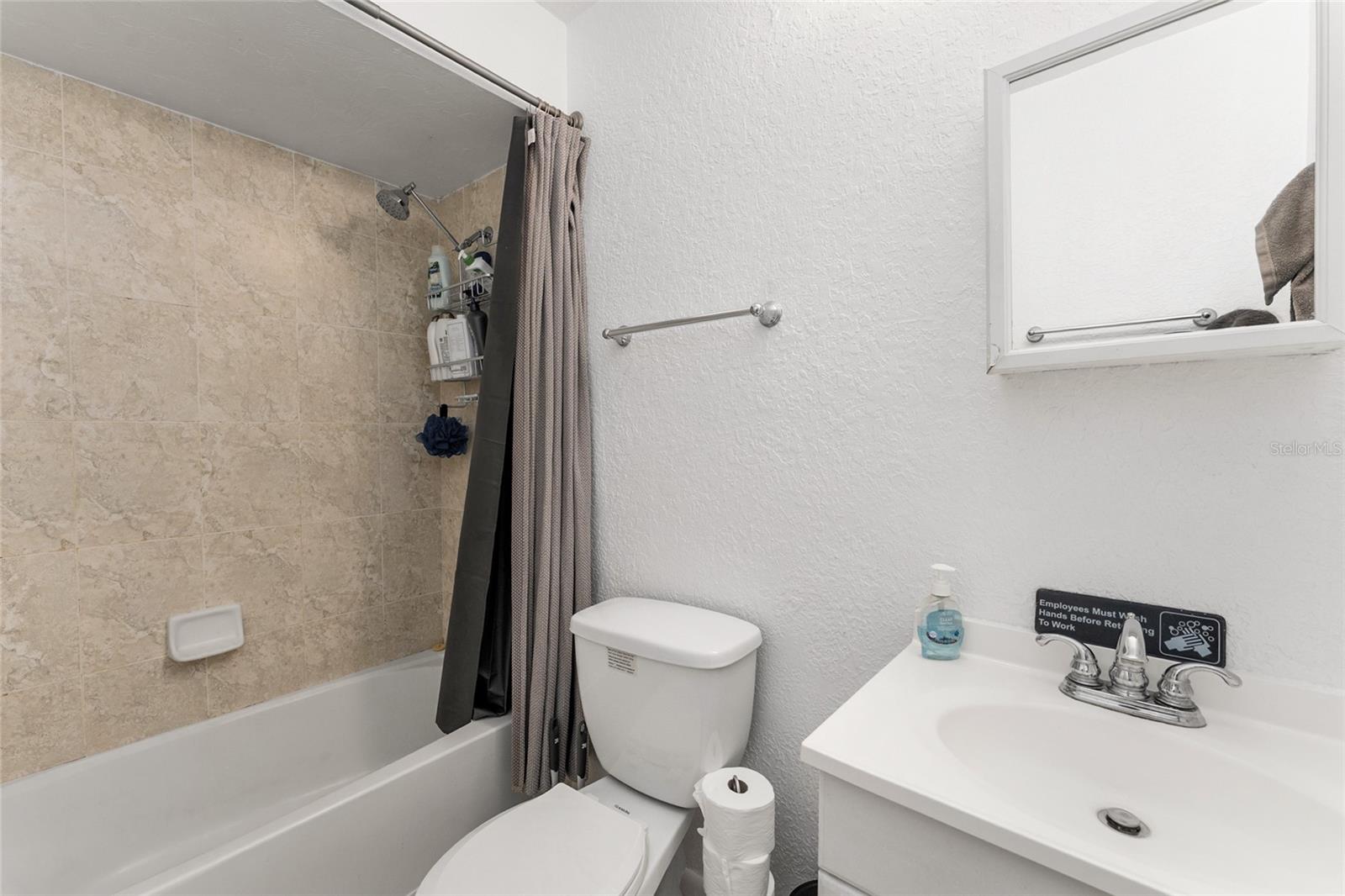 3025 W University Ave Property Photo 20