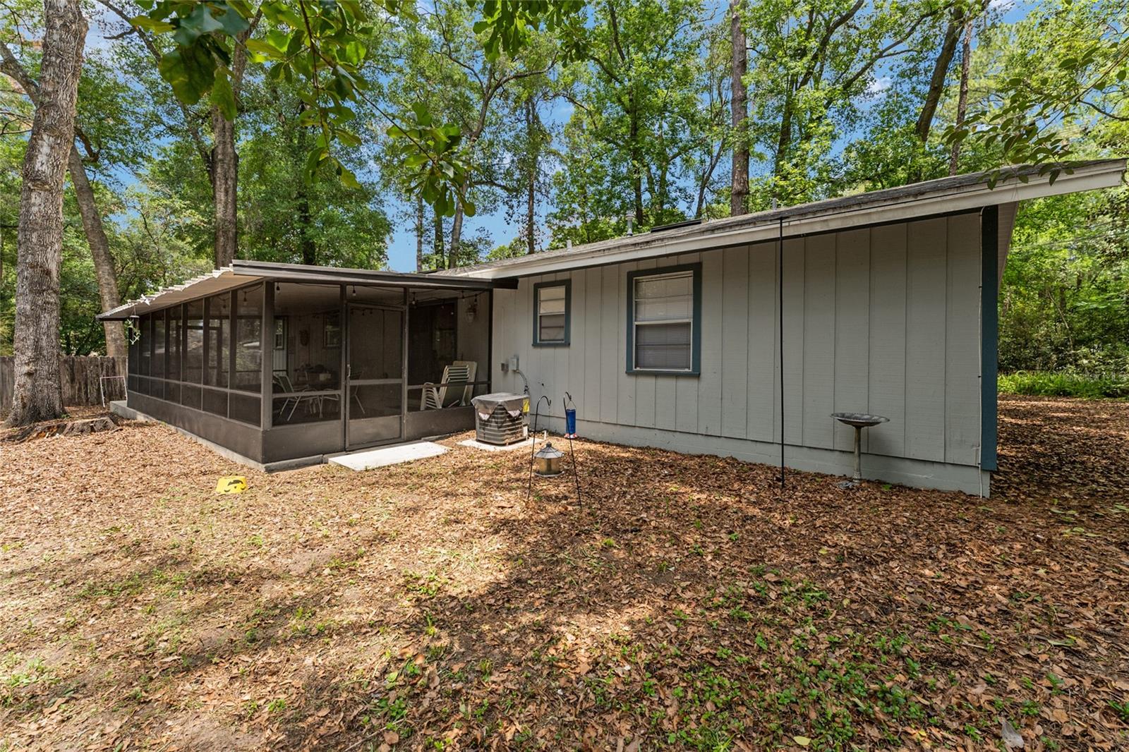 3025 W University Ave Property Photo 54