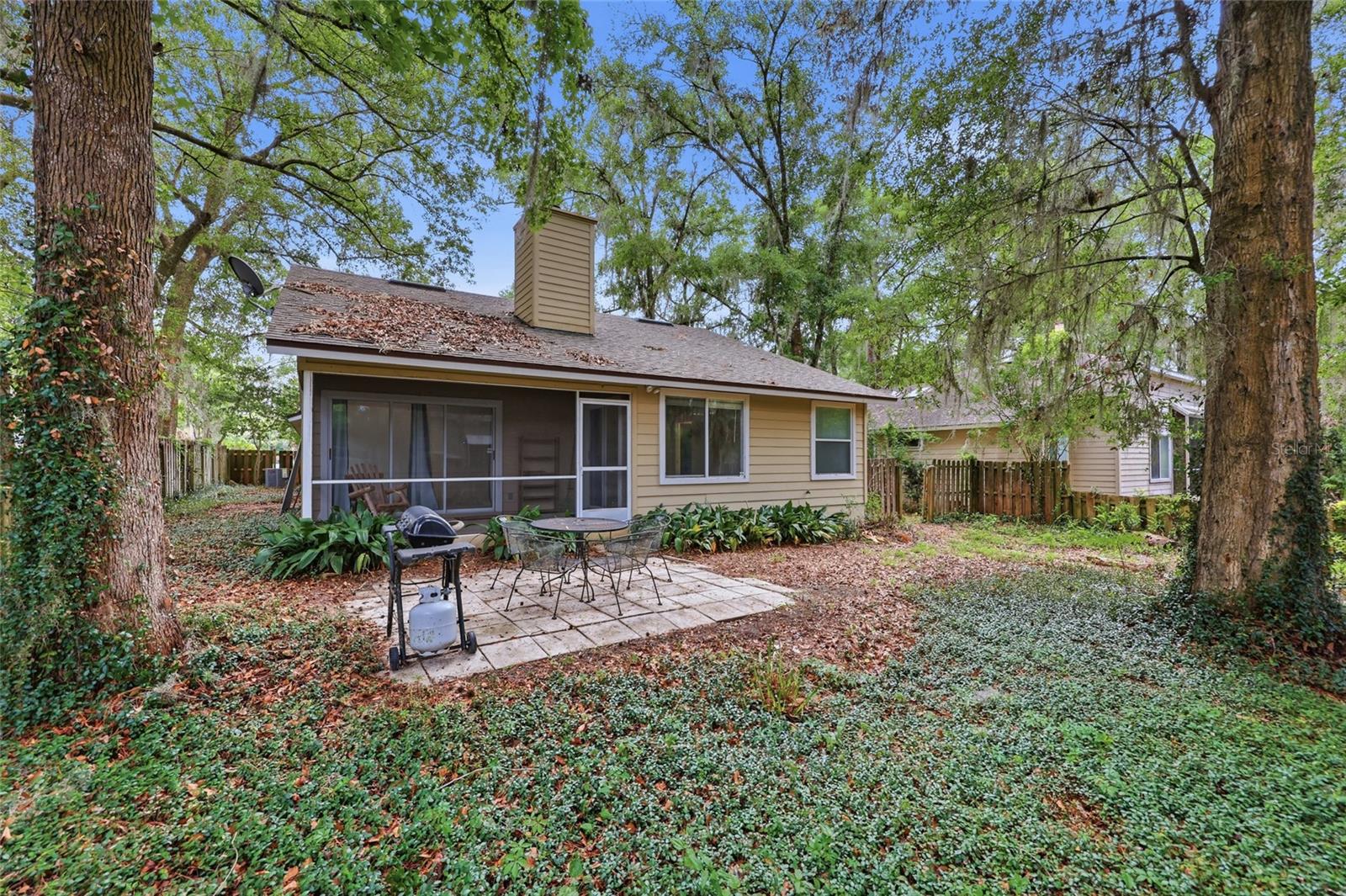 1736 Nw 16th Pl Property Photo 21