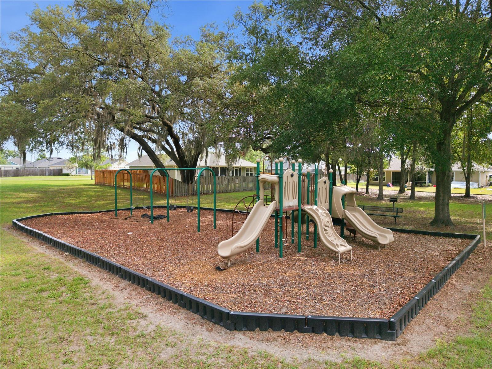 880 Nw 251st Dr Property Photo 51